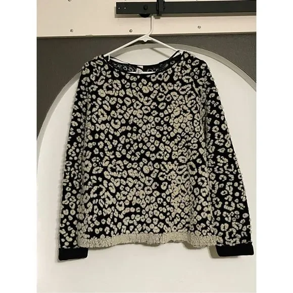 Pull&Bear Sweaters Pulland Bearwomens Eurosized M Pullover